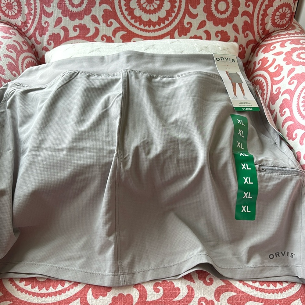 NWT ORVIS ladies Tech Skort in Gray Size XL Lightweight Moisture Wicking
